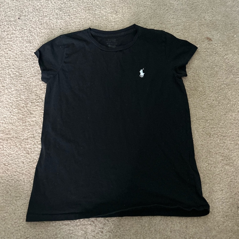 I’m selling a black polo plain shirt it’s a Xs